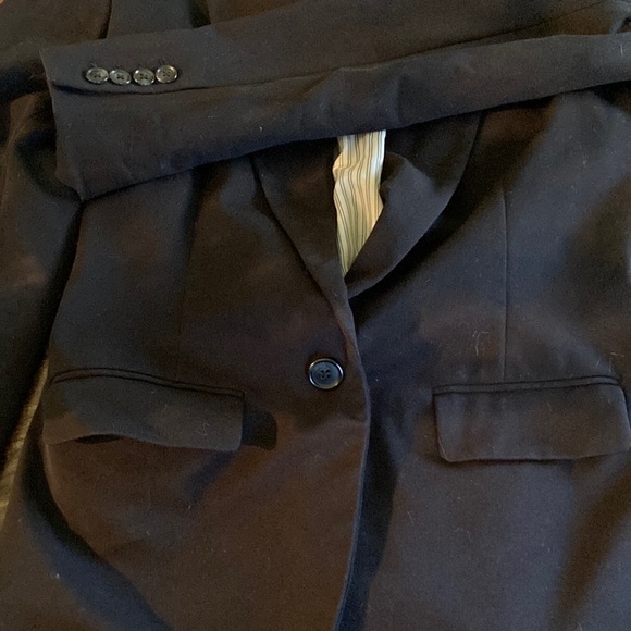 a new day black one button blazer. Size 2 - Picture 3 of 3